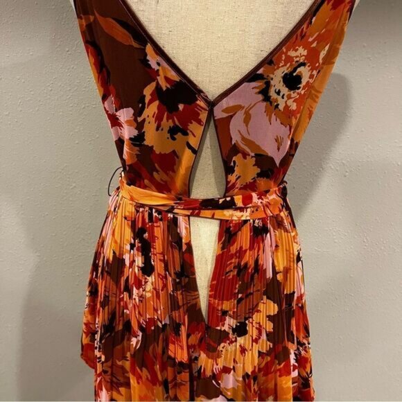 WHBM floral maxi dress with straps - Picture 8 of 15